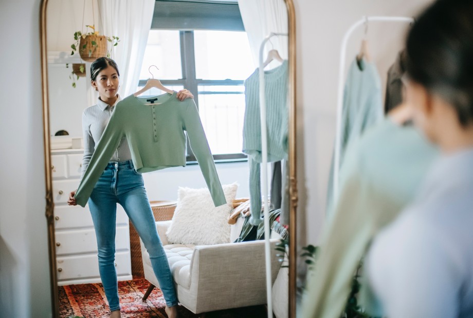12-Ways-to-Look&Feel-Good-at-Home.jpg
