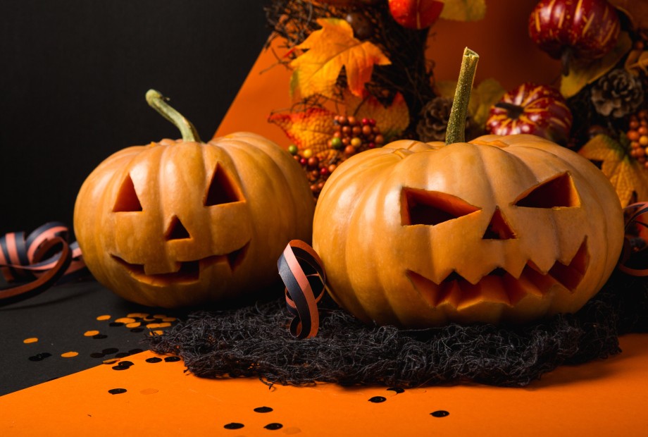 6-Top-Tips-for-the-Perfect-Haunted-Halloween-House.jpg