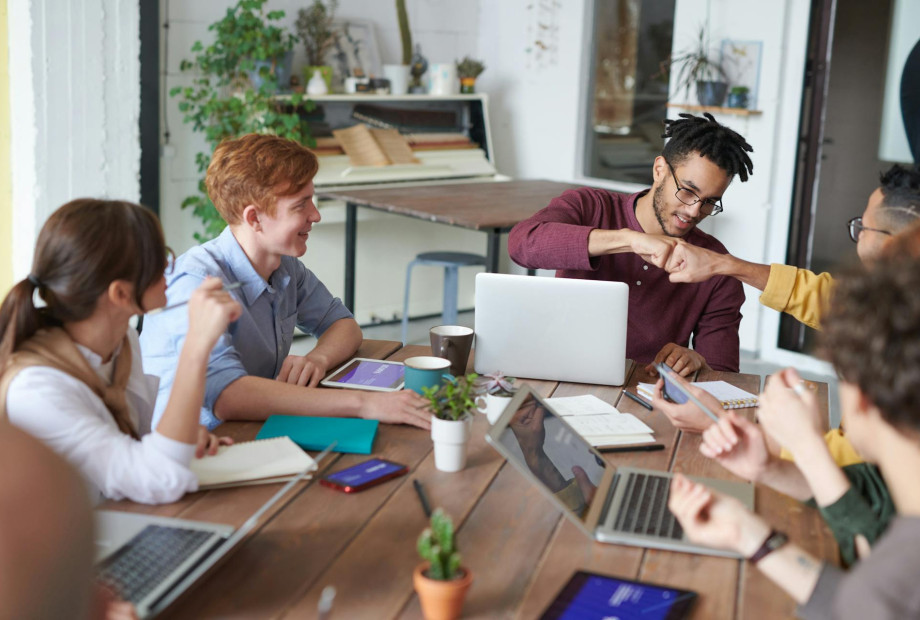 5 Ways to Build a Strong Community around Your Brand.jpg